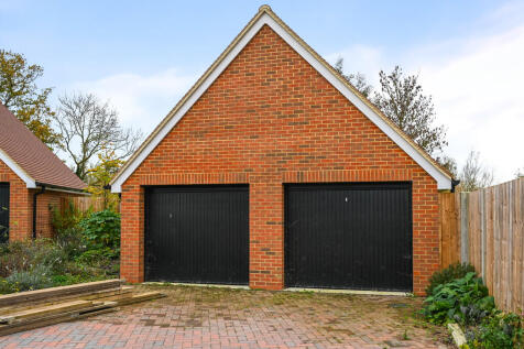 ROWAN LODGE - TN2...