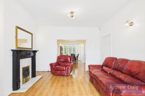 Lounge Opening To Di