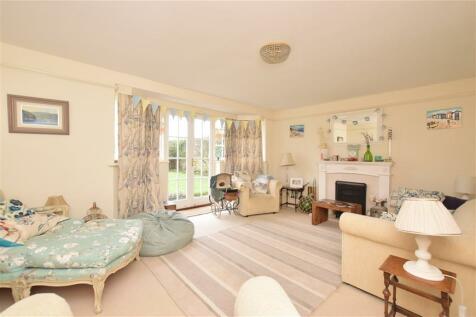 2 Bedroom Flats For Sale In Chichester West Sussex Rightmove