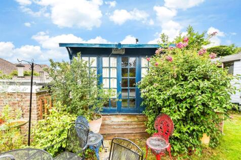 External Lifestyle Photograph