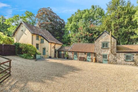 Napier Miles Road, Lawrence Weston, BRISTOL