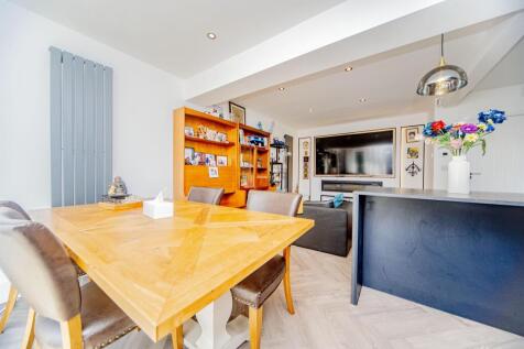 Kitchen Diner Lounge