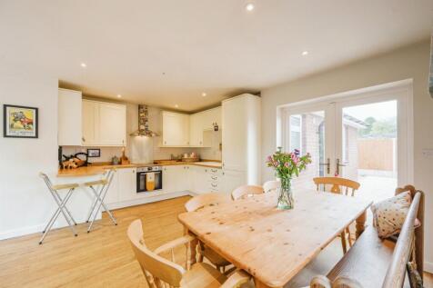 Kitchen Living Dining:
