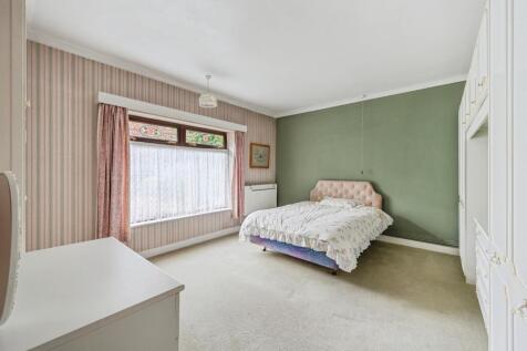 Ground Floor Bedroom: