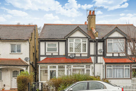 3 Bedroom Houses For Sale In Thornton Heath Surrey Rightmove