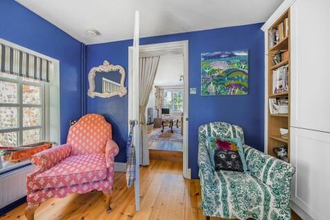 IMG-20251212-WA00...