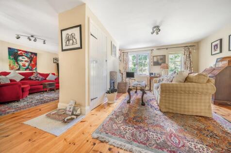 IMG-20251212-WA00...