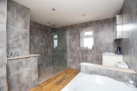 Annexe Bathroom