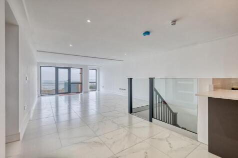1 Thames View ope...