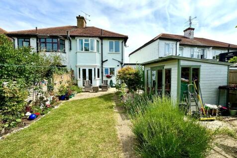 10 Glastonbury ch...