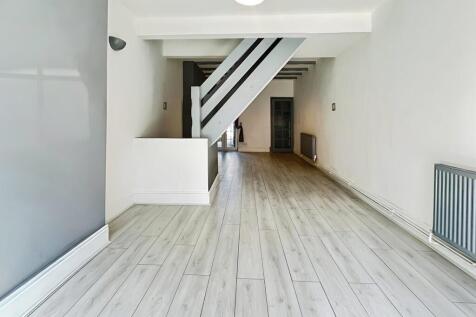 55dd62e2-WhatsApp...