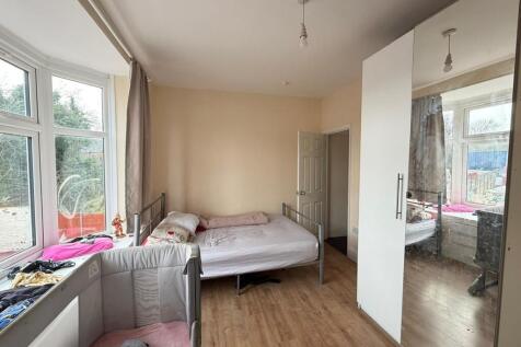 WhatsApp Image 20...