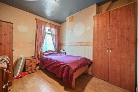 RCAJ- 35 etta street- bedroom A3 (1).jpg