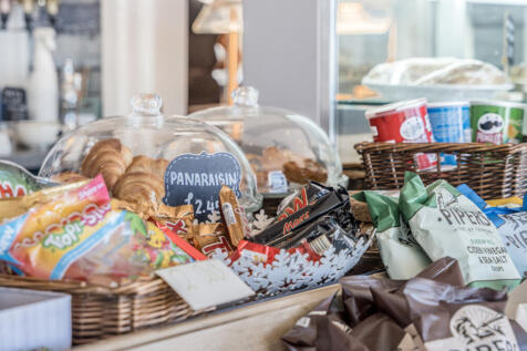 1358169-14-68d6b0...