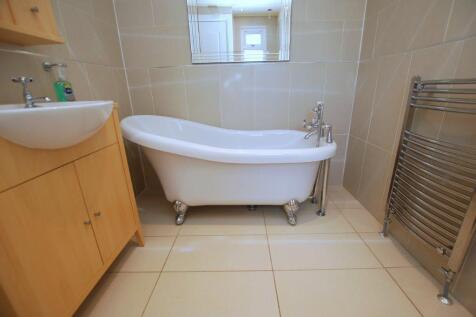 downstairs bathroom 