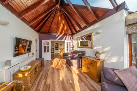 © Webbs Estate Agents © (21 of 42).jpg