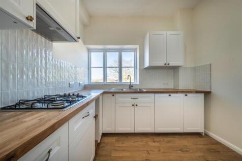 Kitchen 3.jpg
