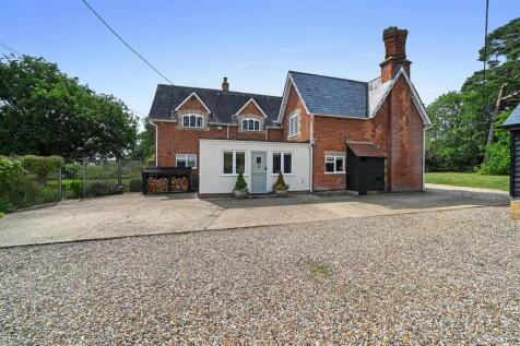PT-CJ-Holmwood-14.jpg