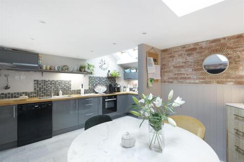 3 Rectory Cottage ph15.jpg