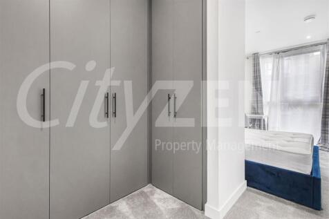 DRESSING AREA