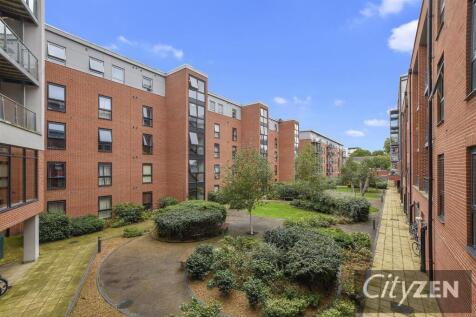 INTERNAL COMMUNAL AREA