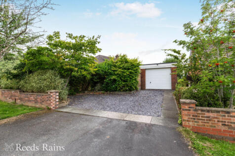Driveway &amp; Garage