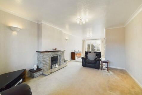 Sitting/Dining Room