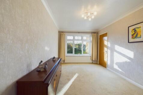 Sitting/Dining Room