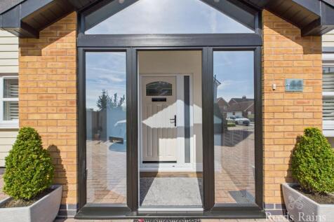 Entrance Porch