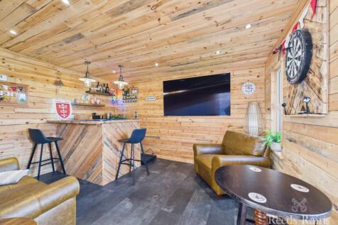 Entertainment Room