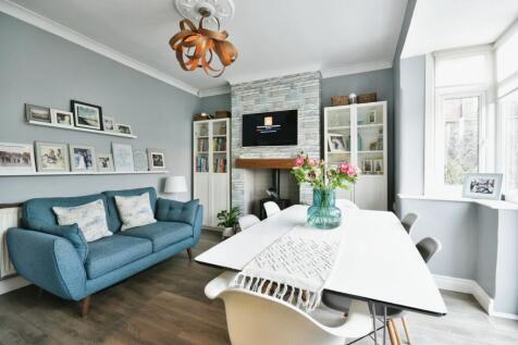 Family/Dining Area