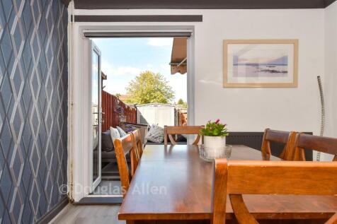 Internal Lifestyle Photograph