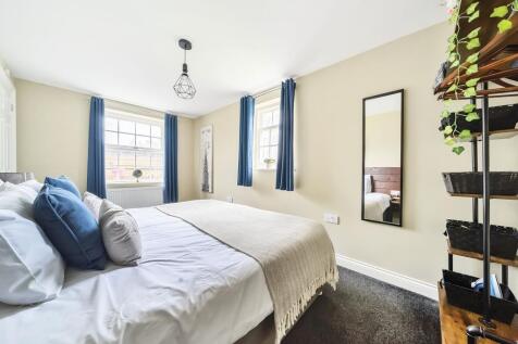 One bedroom cottage - bedroom