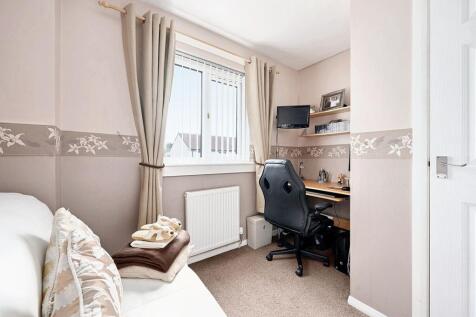 Bedroom 3/Study