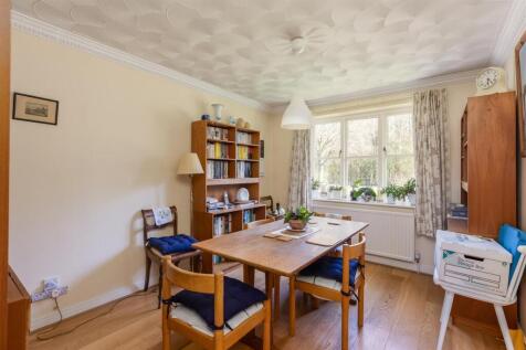 Acres Close 4 Dining Room.jpg