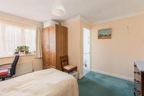 Acres Close 4 Bedroom 1-2.jpg