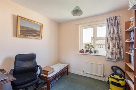 Acres Close 4 Bedroom 4.jpg