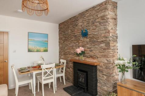 Crabbers Loft_Kingswear_Dining Area