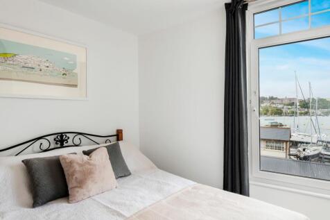 Crabbers Loft_Kingswear_Bedroom 1