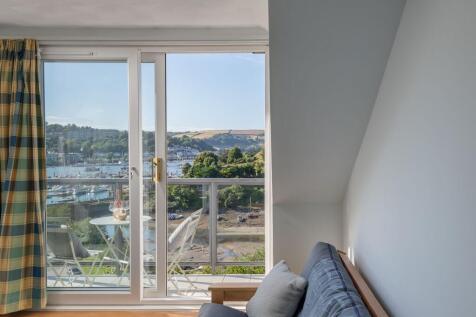5 Marina Court, Kingswear, Bedroom 3