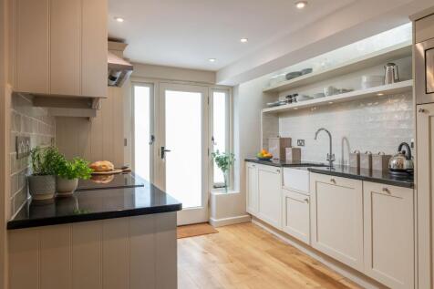 Berry Cottage Kitchen