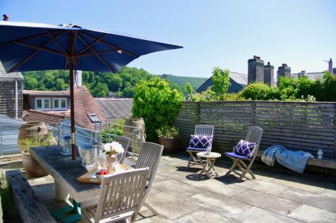 Berry Cottage, Dittisham, Garden