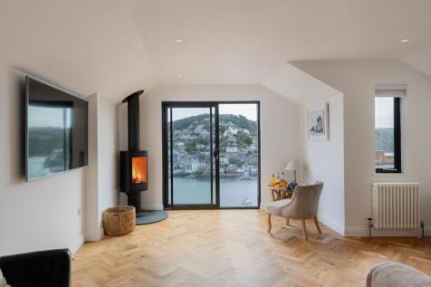 Living Room- Trafalgar Cottage Above Town-Dartmouth