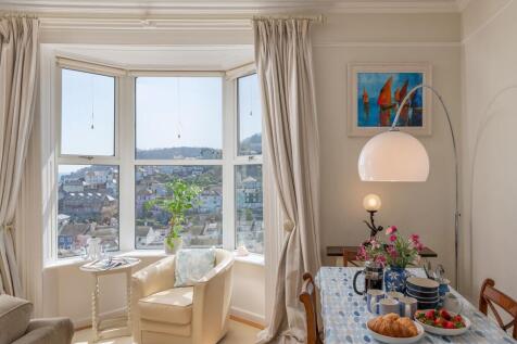 43B Clarence Hill, Dartmouth, Living/Dining Room