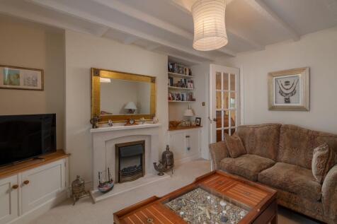 1 Charles Street Living Room