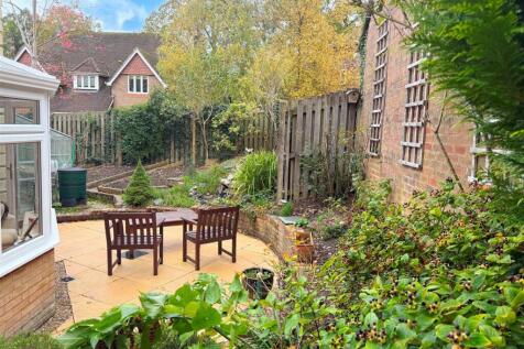 Grd Patio Veg Area.JPG