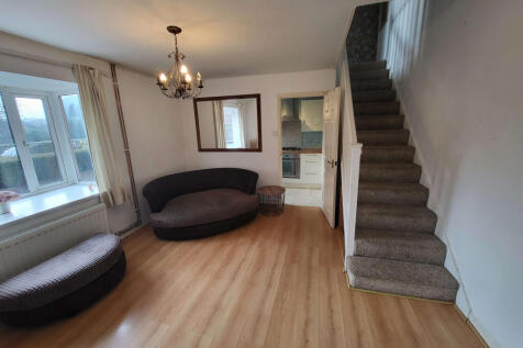 1 bed terraced house with garage for sale Catesby