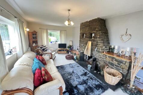living room.JPG