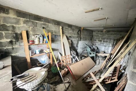 Adjoining inner workshop room