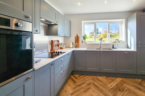 9 Poppy Close Kna...